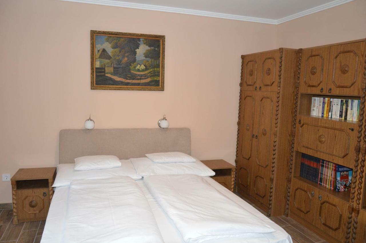 Varga Apartman Hévíz المظهر الخارجي الصورة