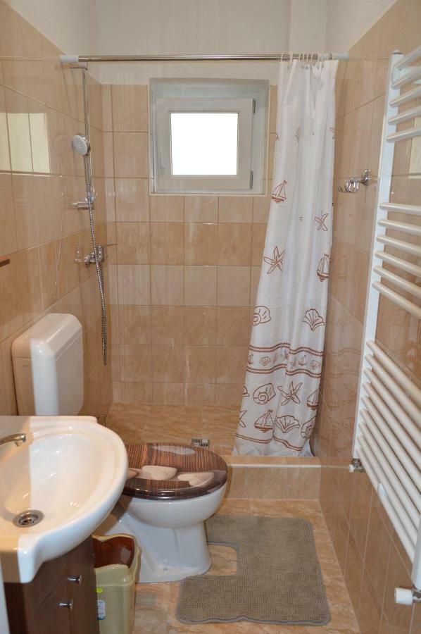 Varga Apartman Hévíz المظهر الخارجي الصورة
