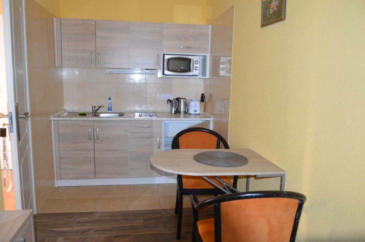 Varga Apartman Hévíz المظهر الخارجي الصورة